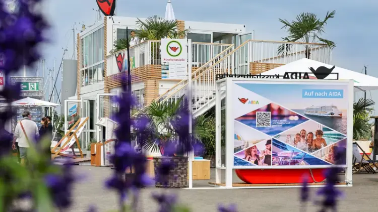 AIDA Cruises feiert Kieler Woche 2025 mit Flair